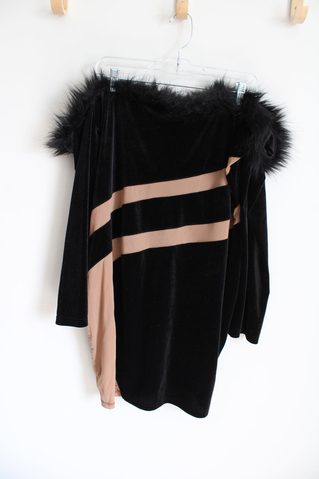 NEW Shein SXY Black Velvet Faux Fur Off The Shoulder Dress | 3XL