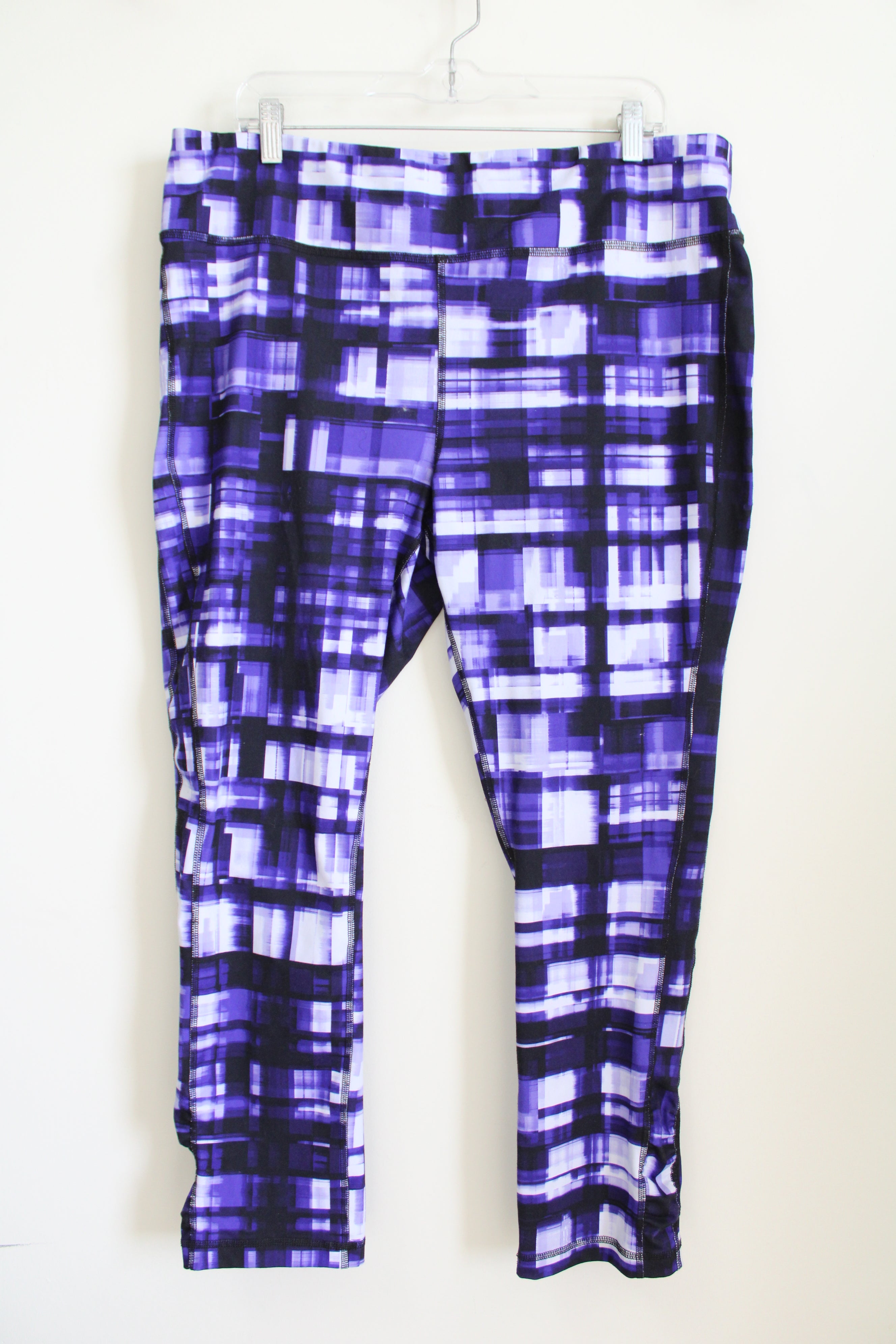 Zenergy By Chico's Purple & White Patterned Legging | XL