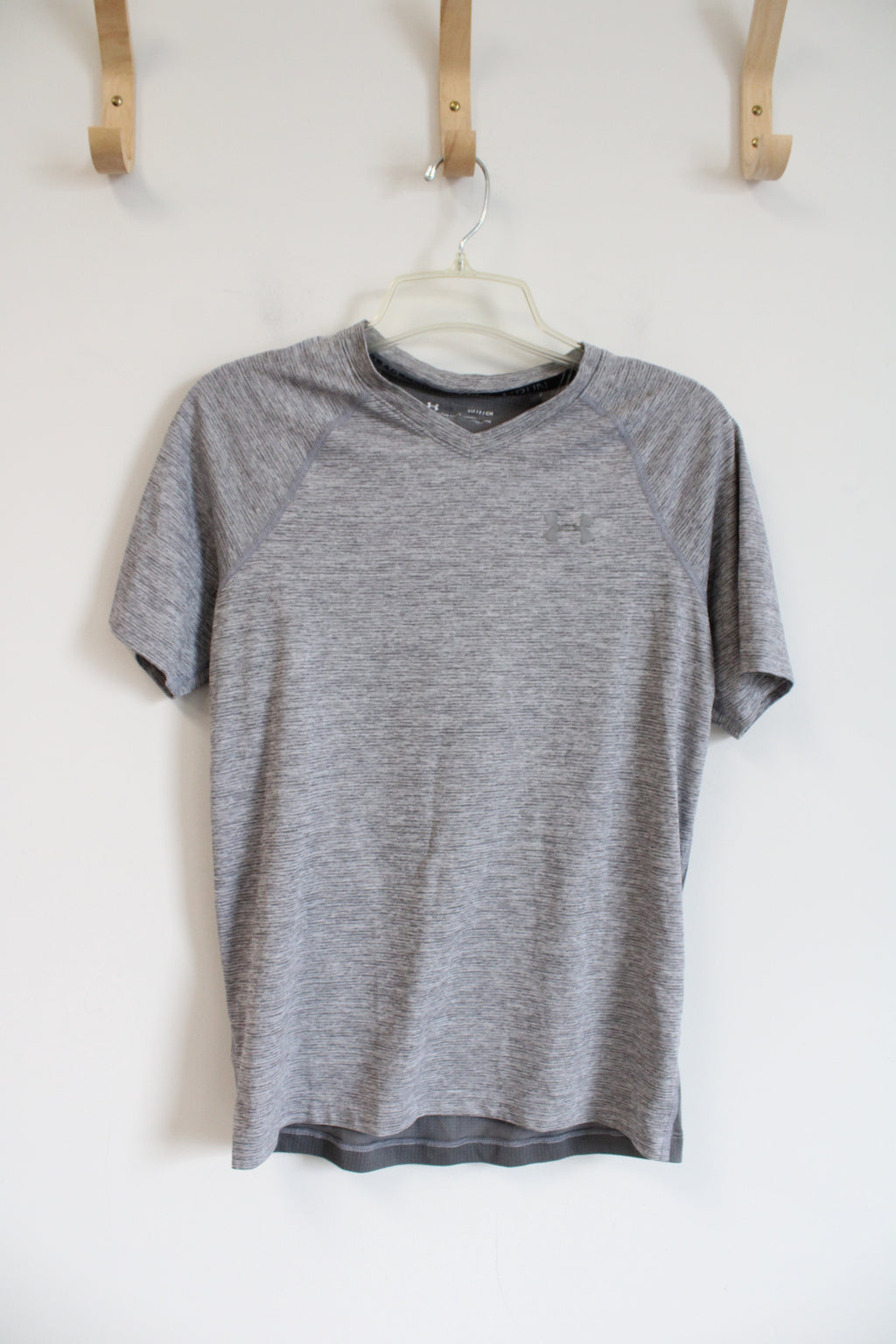 Under Armour Gray Fitted Heat Gear Top | S