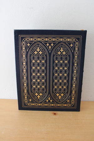 The Illustrated Family Bible NIV Easton Press