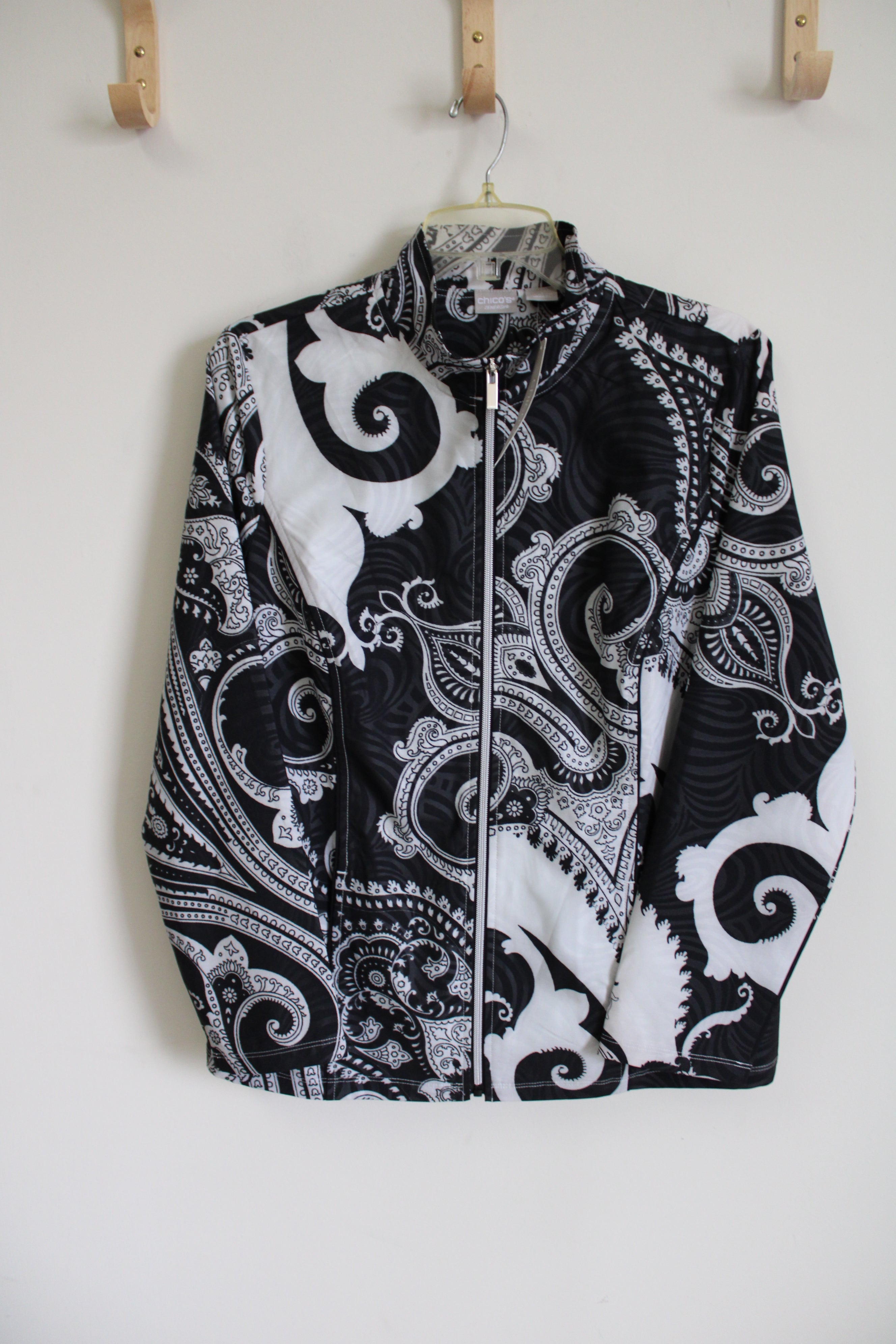 NEW Chico's Zenergy Black Paisley Light Jacket | 1 (M/8) – Jubilee