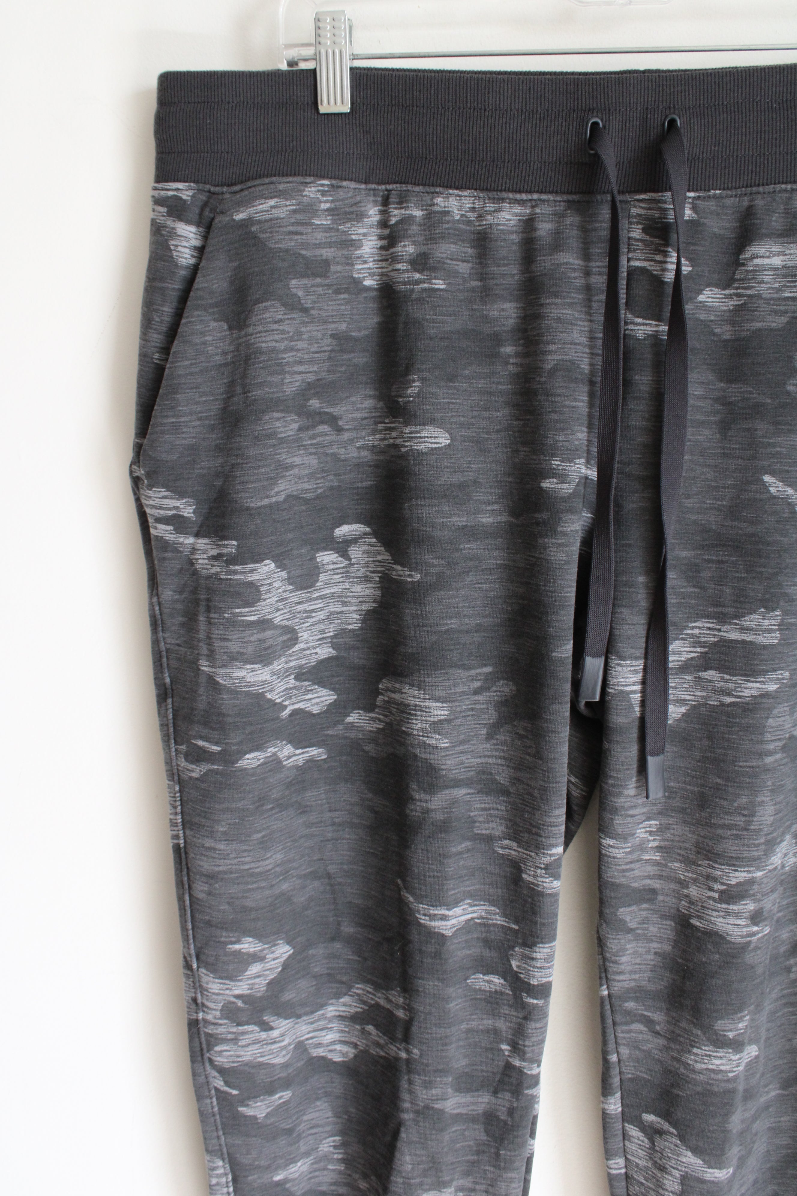 Athletic Works Gray Camo Sweatpants | XXL (20)