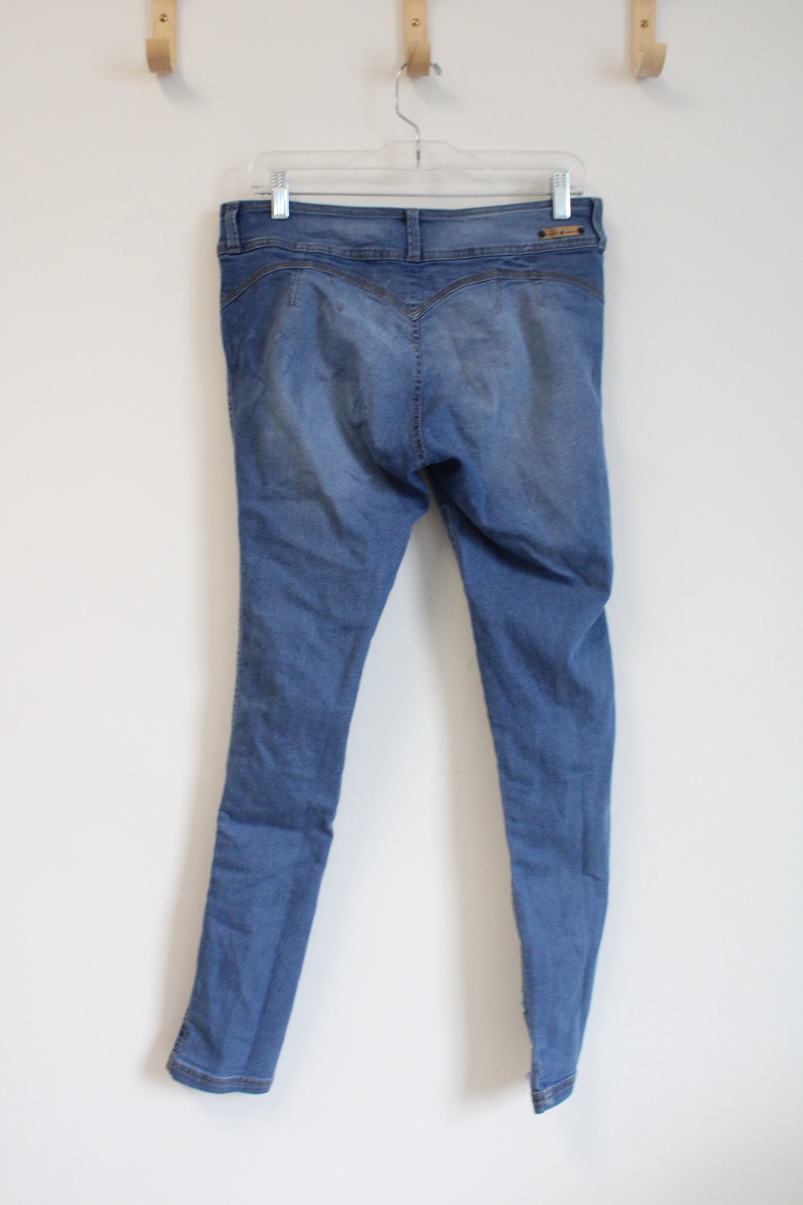 Scarcha Premiun Jeans Ripped Jeans | 7