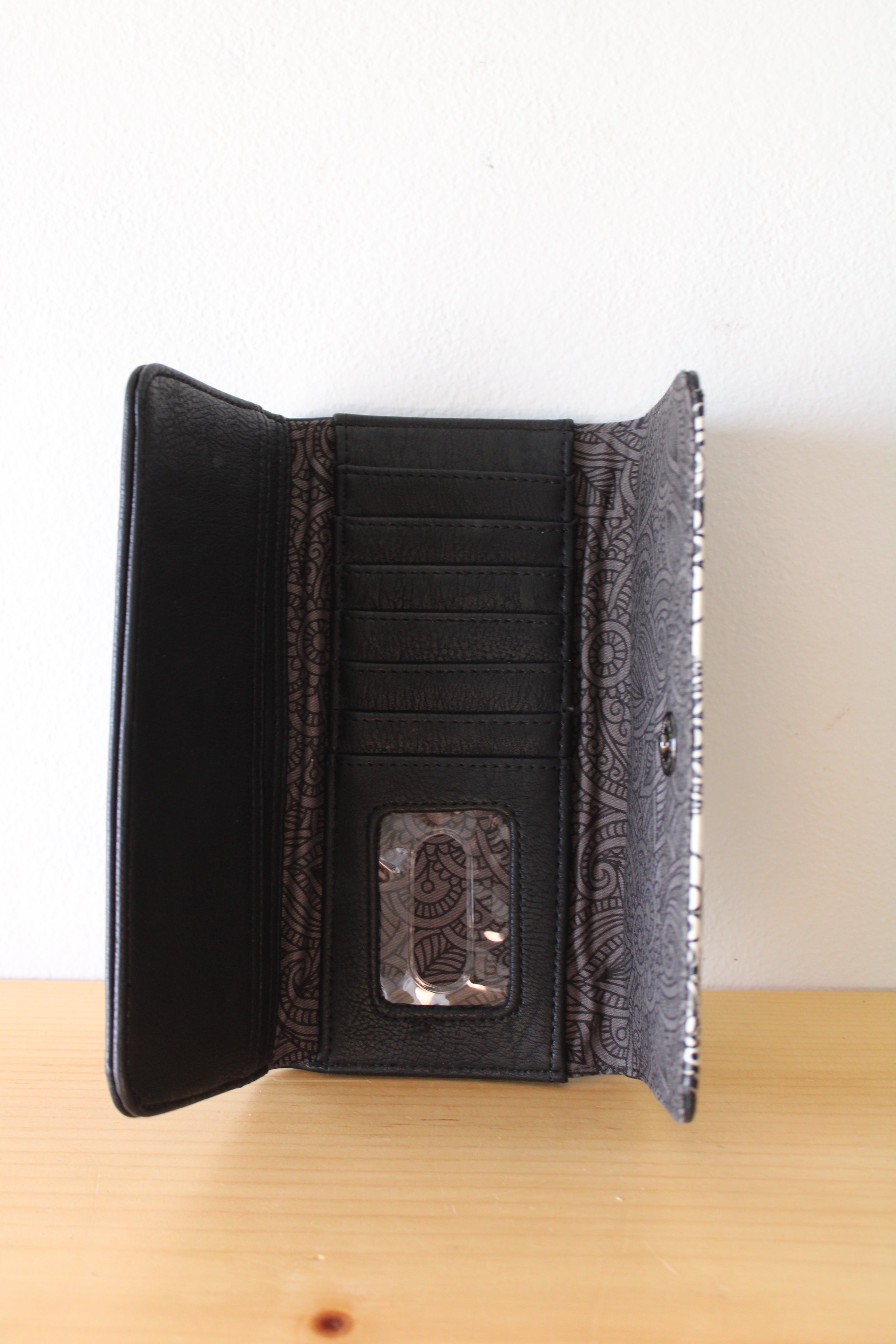 Loungefly Extra Large Clutch Wallet In Black/Cream