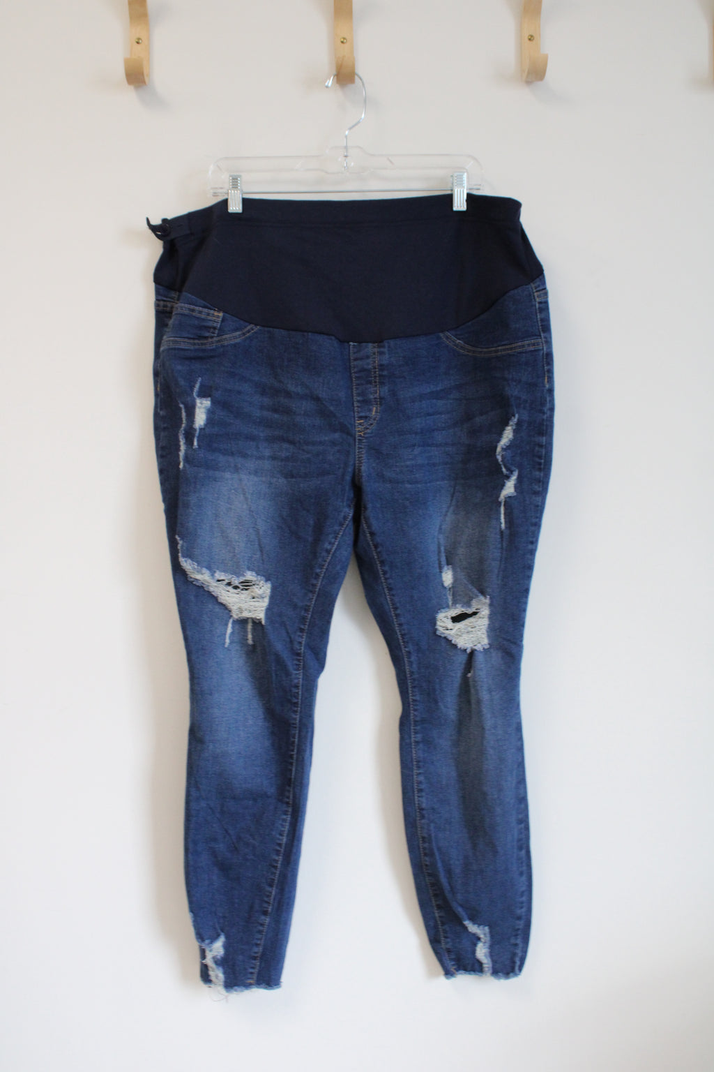 Denim Ripped Maternity Jeans | 2XL