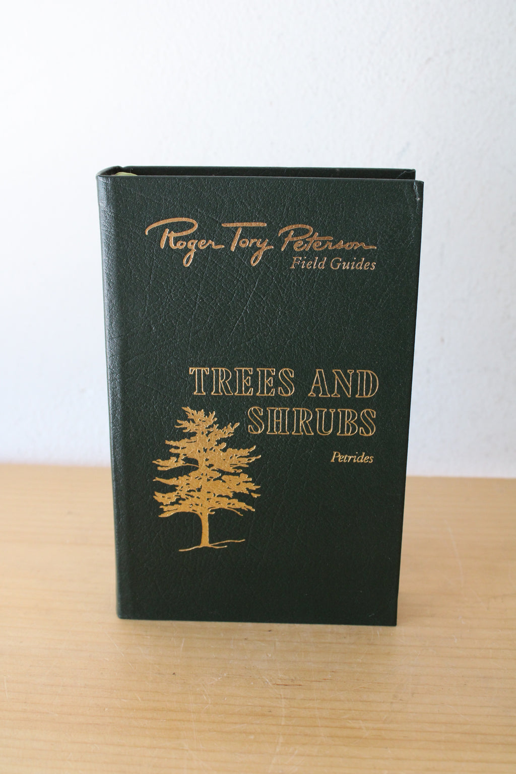 Roger Tory Peterson Field Guide Trees And Shrubs Easton Press