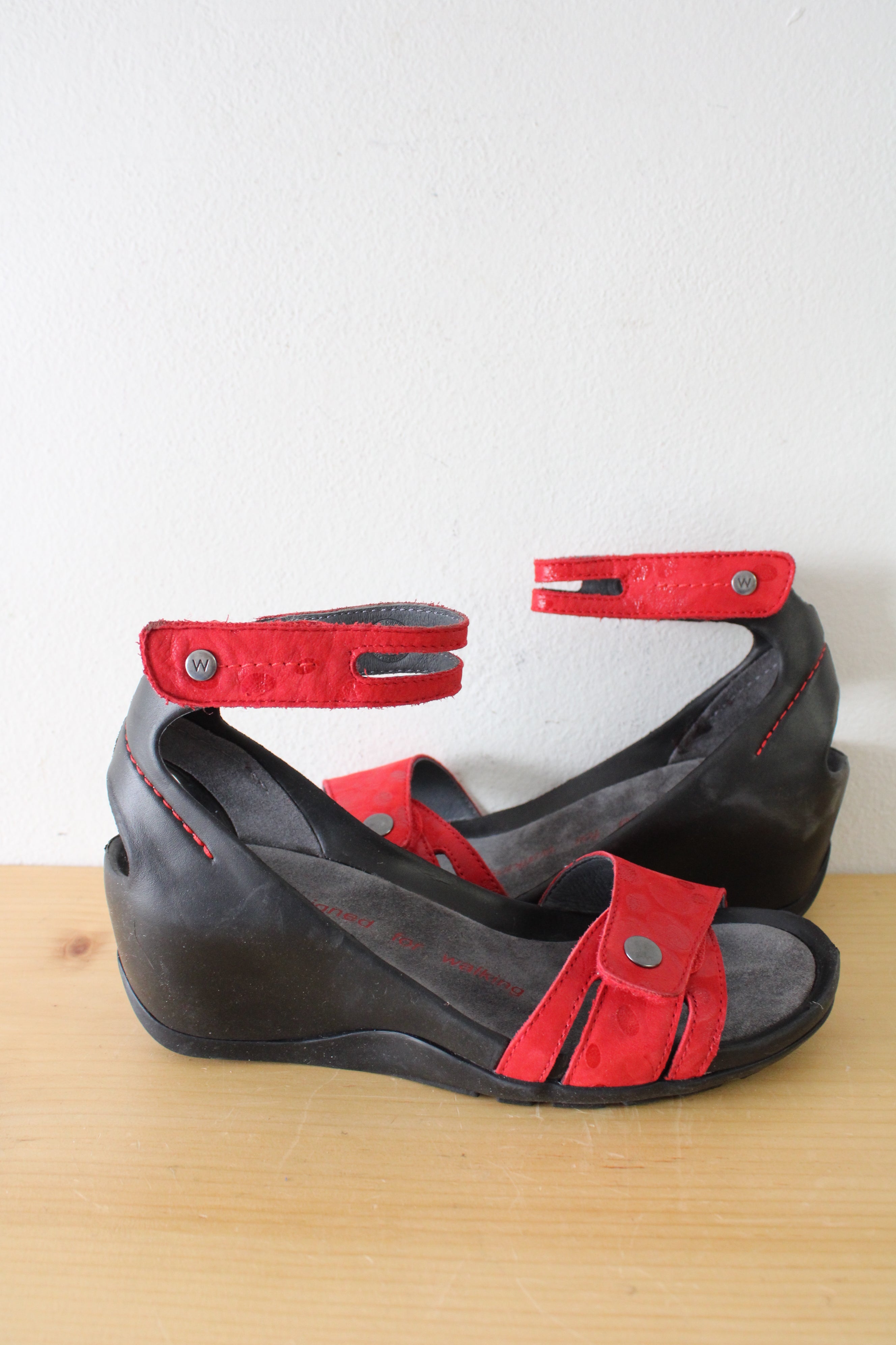 Wolky Red Velcro Strap Black Wedge Sandals | Size 37 (6.5)