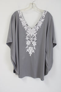 Lane Bryant Gray Applique Top | 22/24W