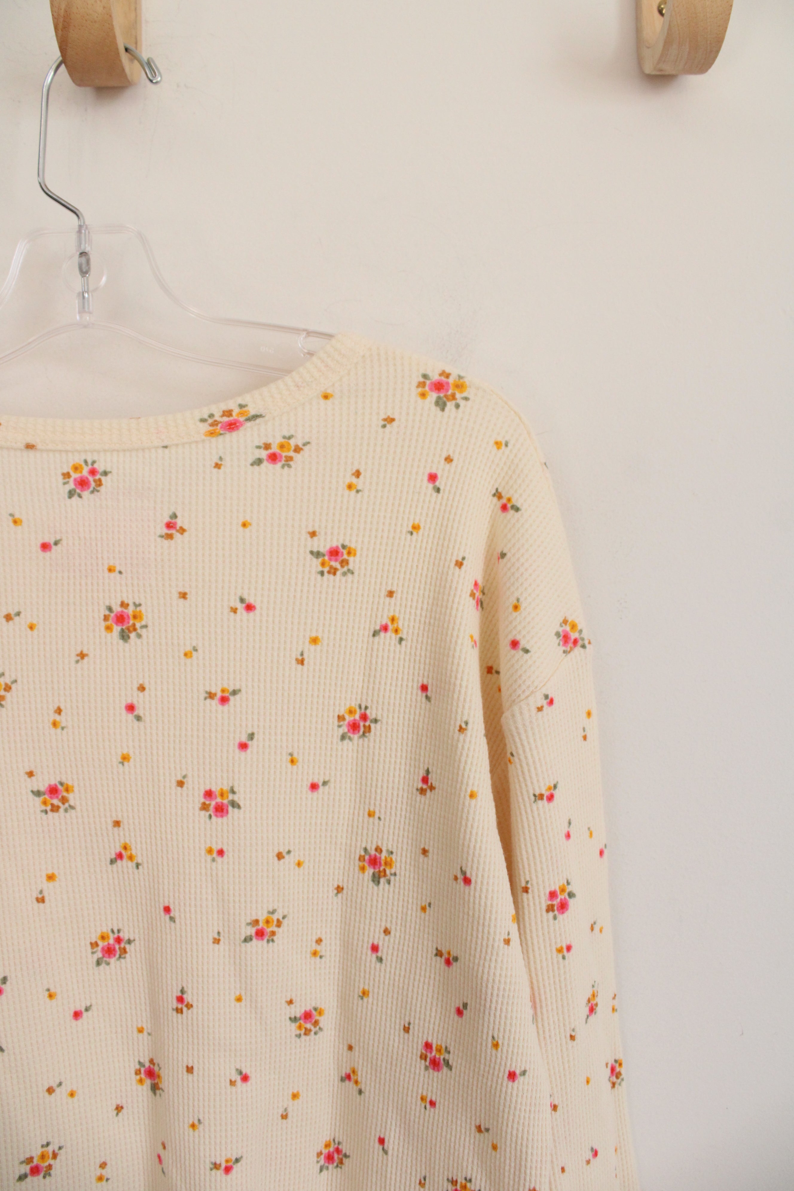 Cat & Jack Light Yellow Floral Waffle Knit Long Sleeved Shirt | Youth XL (14)