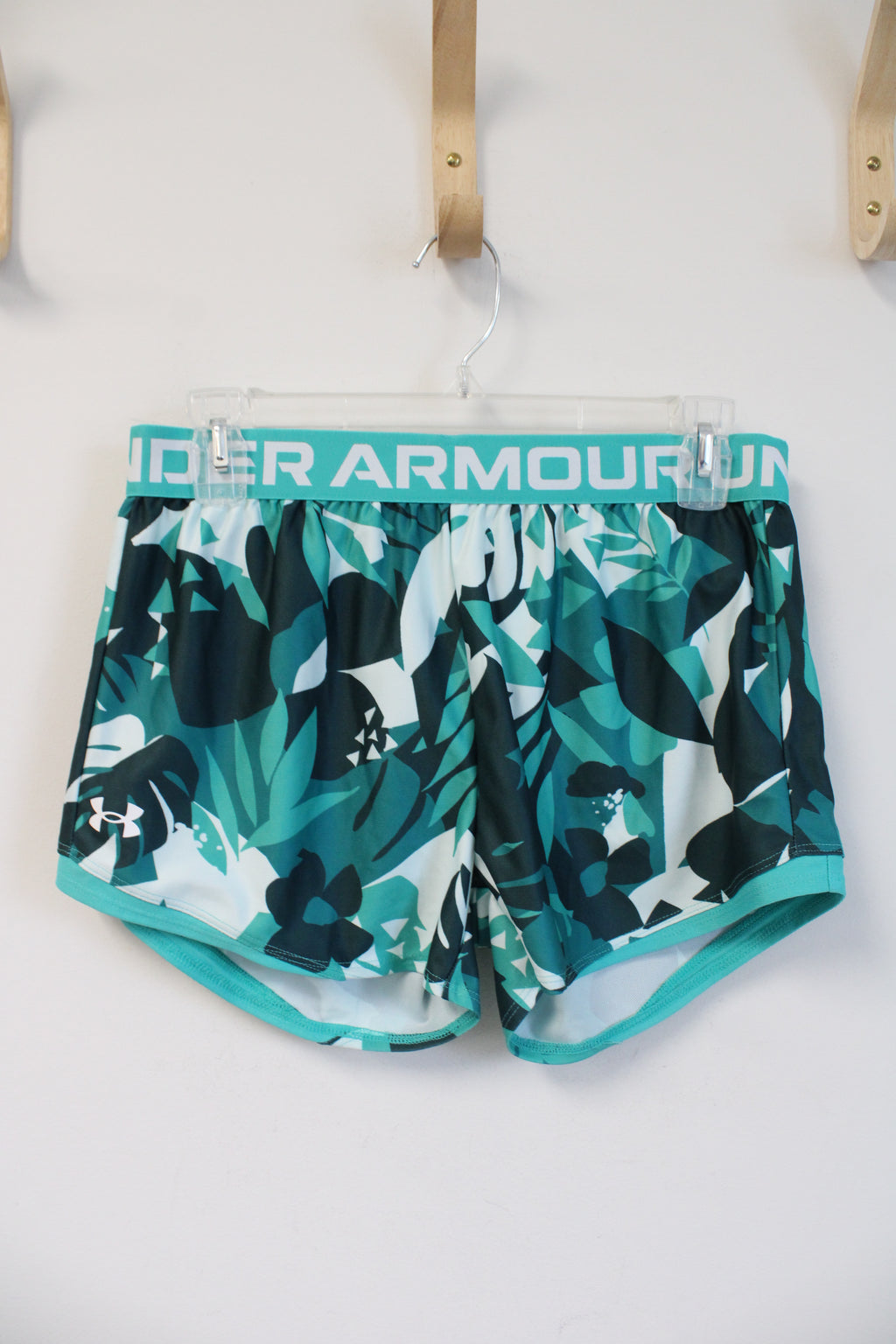 Under Armour Teal Patterned Athletic Shorts | Youth L (12/14)