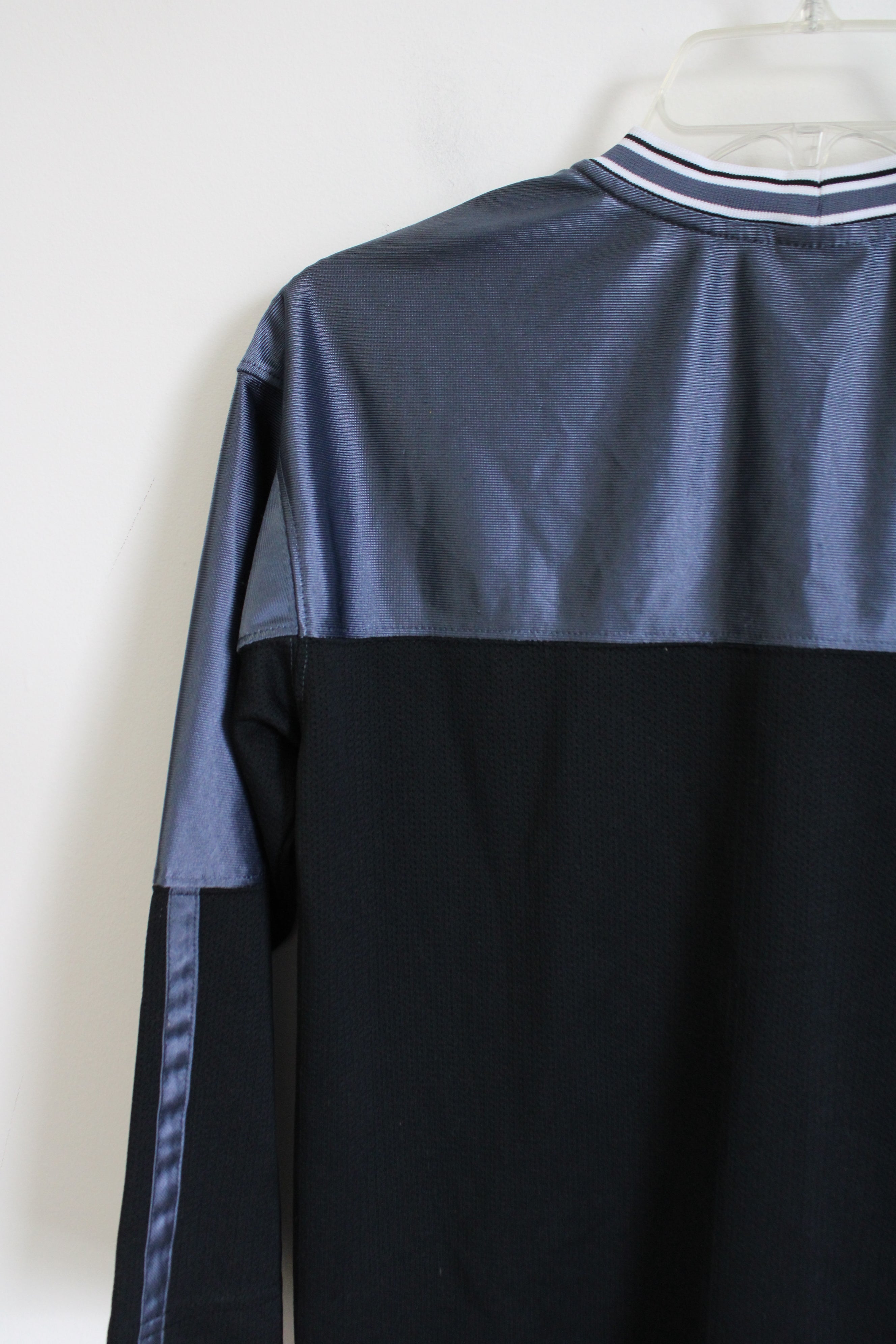 Nike Black Gray 3/4 Sleeve Shirt | Youth S (8)