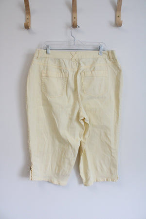 Christopher & Banks Pale Yellow Capri Pants | 12