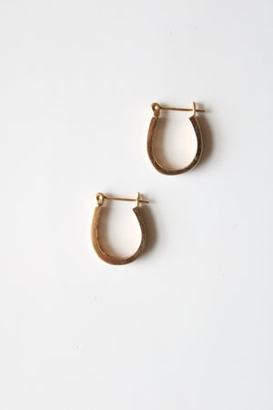 14K Yellow Gold Crystal Inset Oval Hoop Earrings