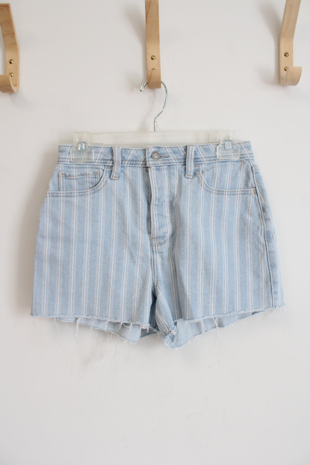 Hollister Vintage Ultra High-Rise Mom Light Wash Striped Jean Shorts | 5