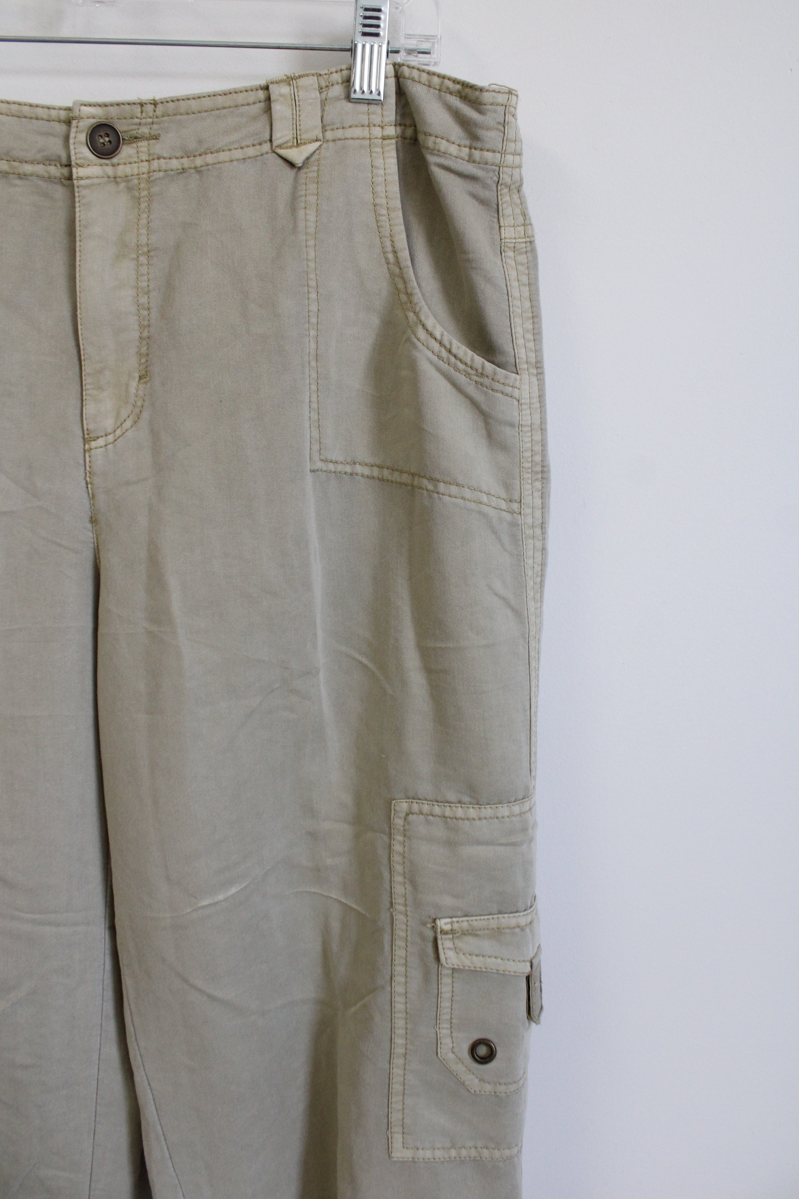 Khakis Drawstring Cargo Khaki Capri Pants | 12