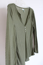 Old Navy Thin Olive Green Long Sleeved Top | XL