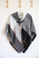 NEW Altare Gray White Brown Poncho | One Size