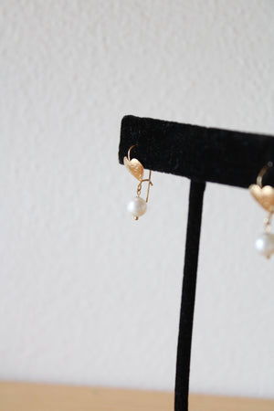 14K Yellow Gold JCM Ivory Genuine Pearl Heart Dangle Earrings