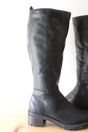 Lane Bryant Knee High Chunky Heeled Black Leather Boots | Size 10W