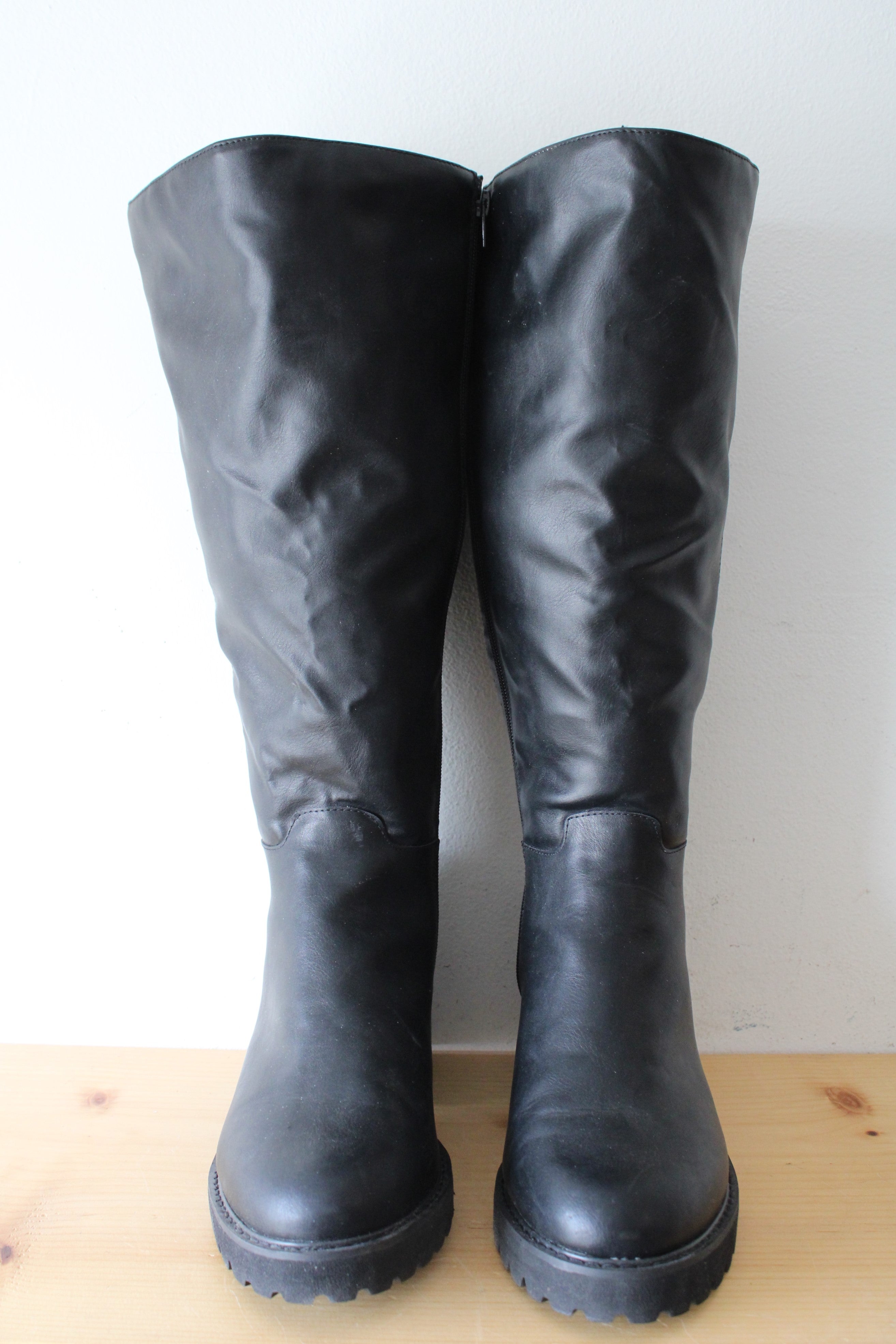 Lane Bryant Knee High Chunky Heeled Black Leather Boots | Size 10W