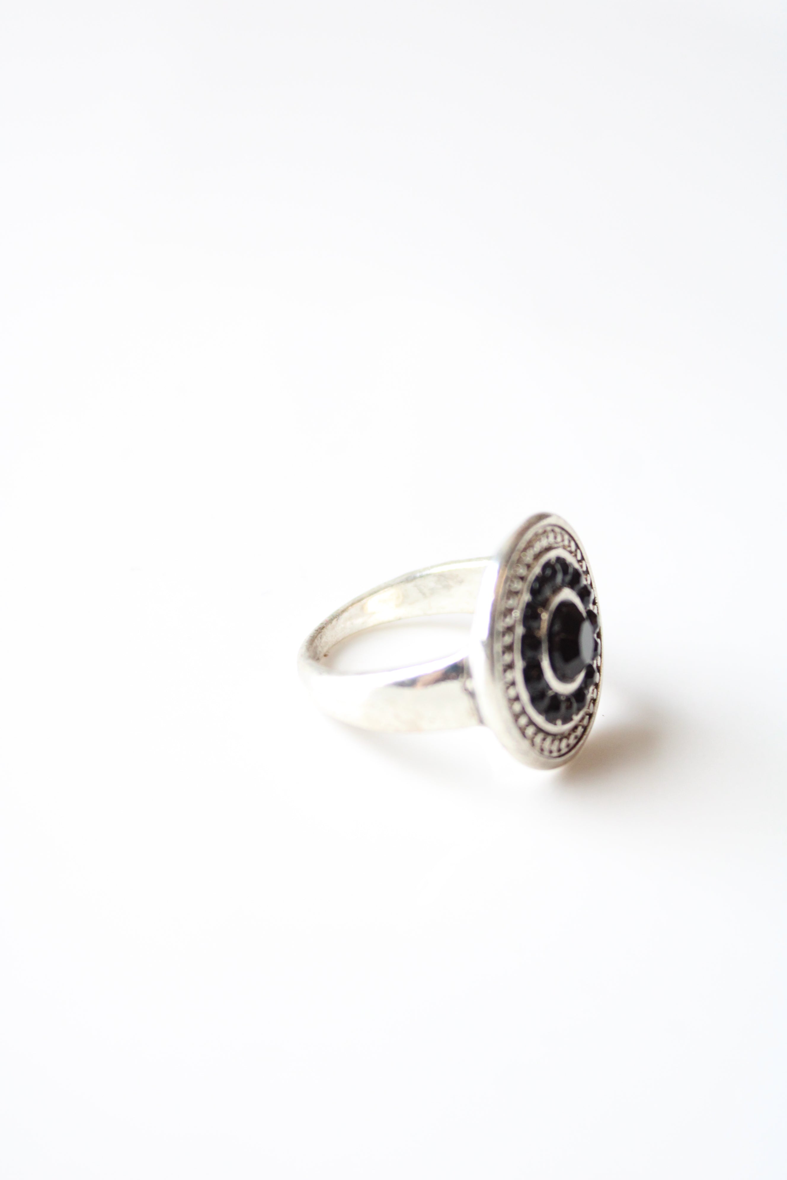 Black Stone Silver Ring | Size 7.5