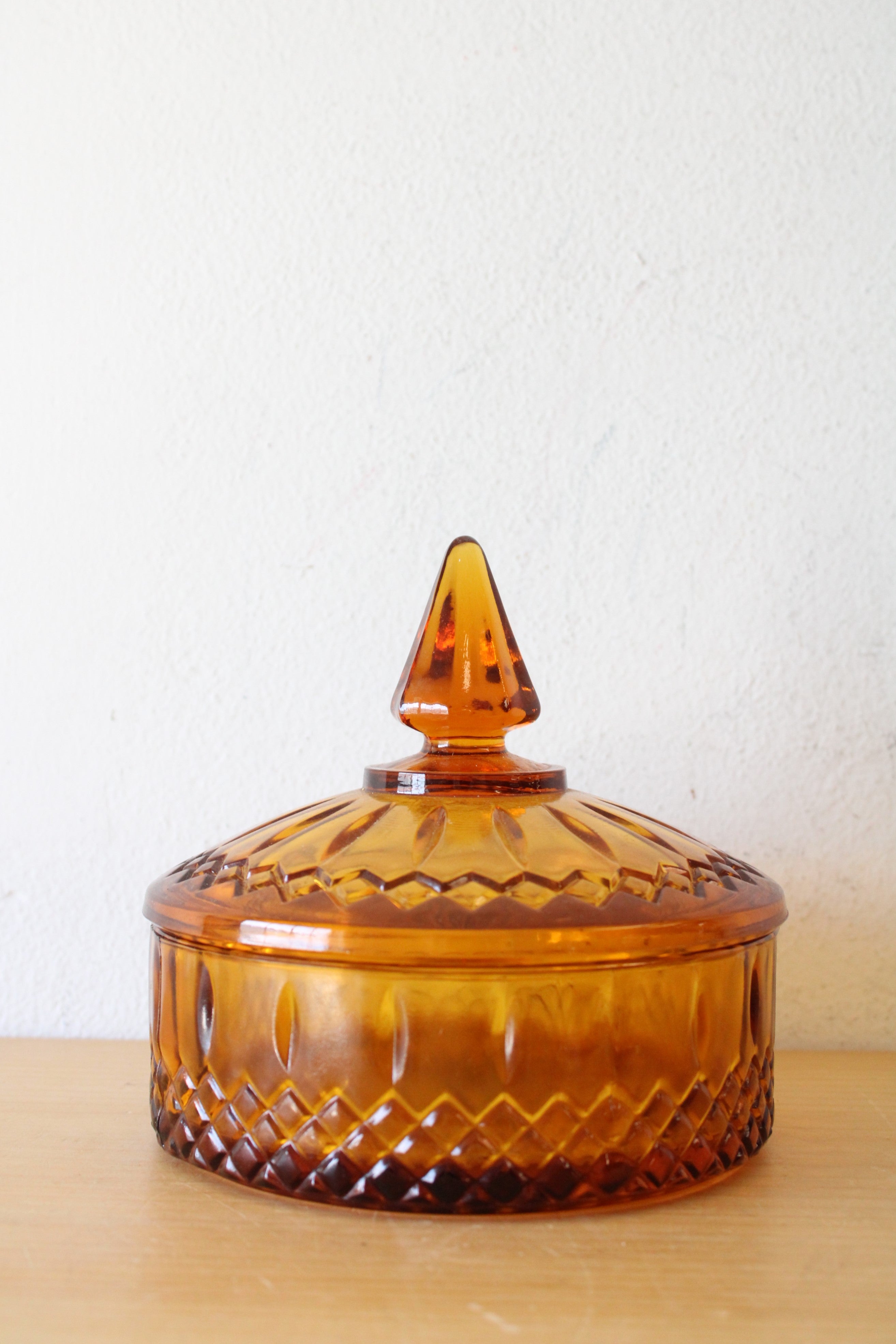 Indiana Glass Covered Amber Candy Dish