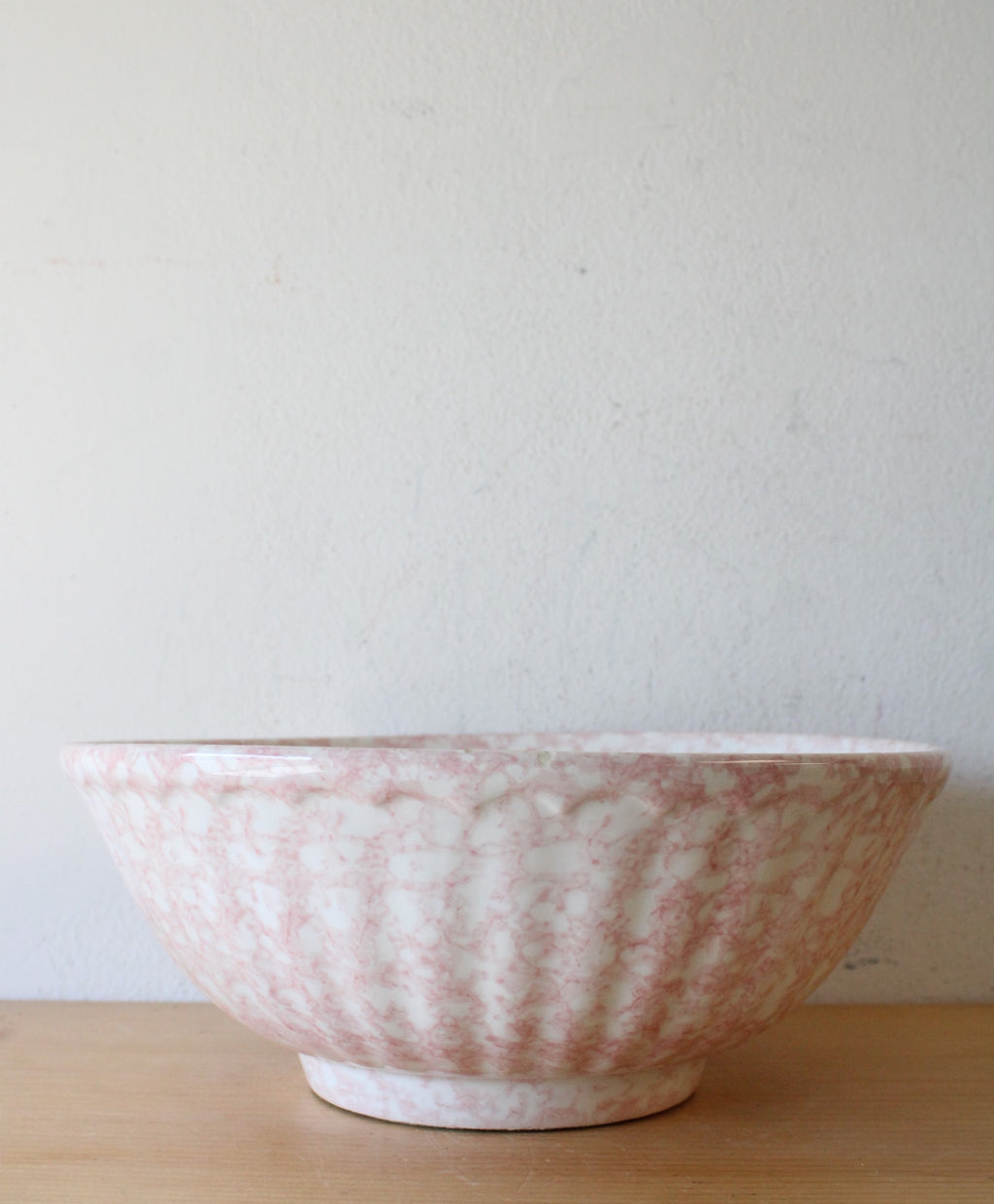 Vintage Pink Spongeware Large Ribbed Ceramic Serving Bowl