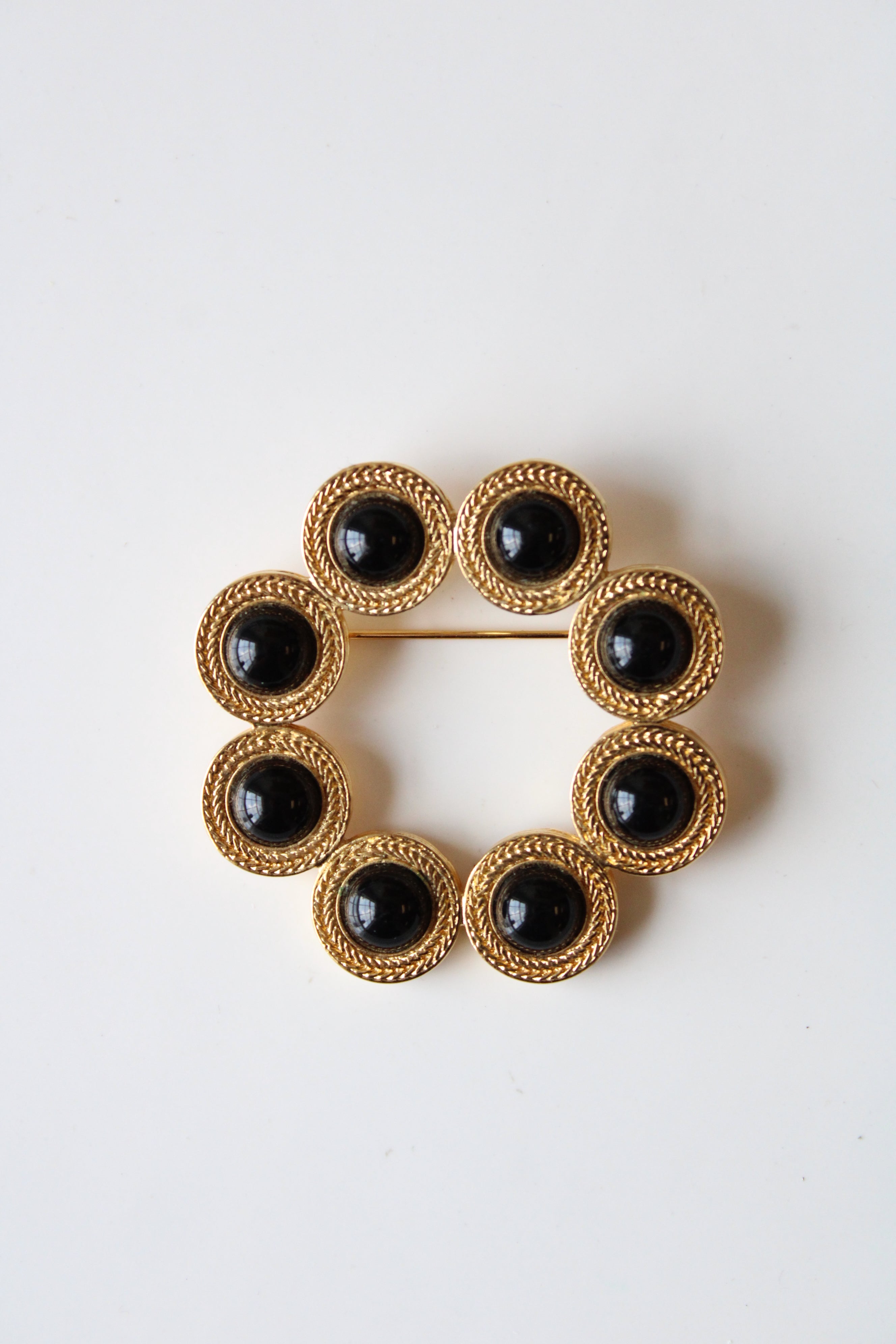 Gold & Black Stone Circle Pin