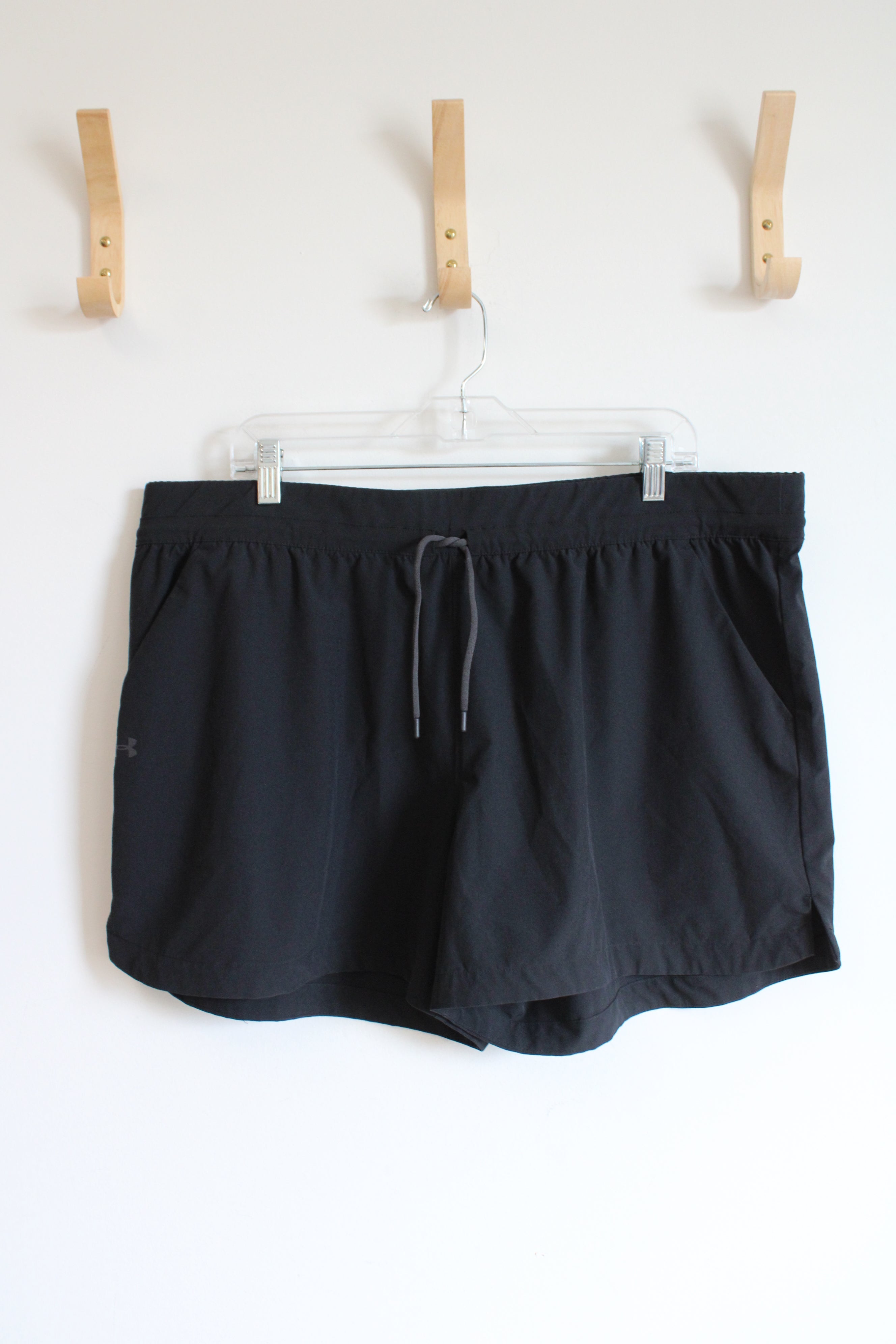 Under Armour Black Athletic Shorts | XXL