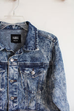 Almost Famous Stonewashed Cropped Denim Jacket | M