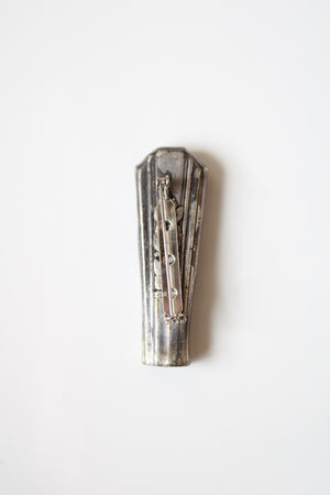Knife Handle Silver Pin