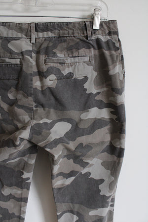 Gap Camo Chino Pant | 2