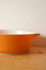 Pyrex Vintage Orange 472 2 1/2 Pt. Round Dish