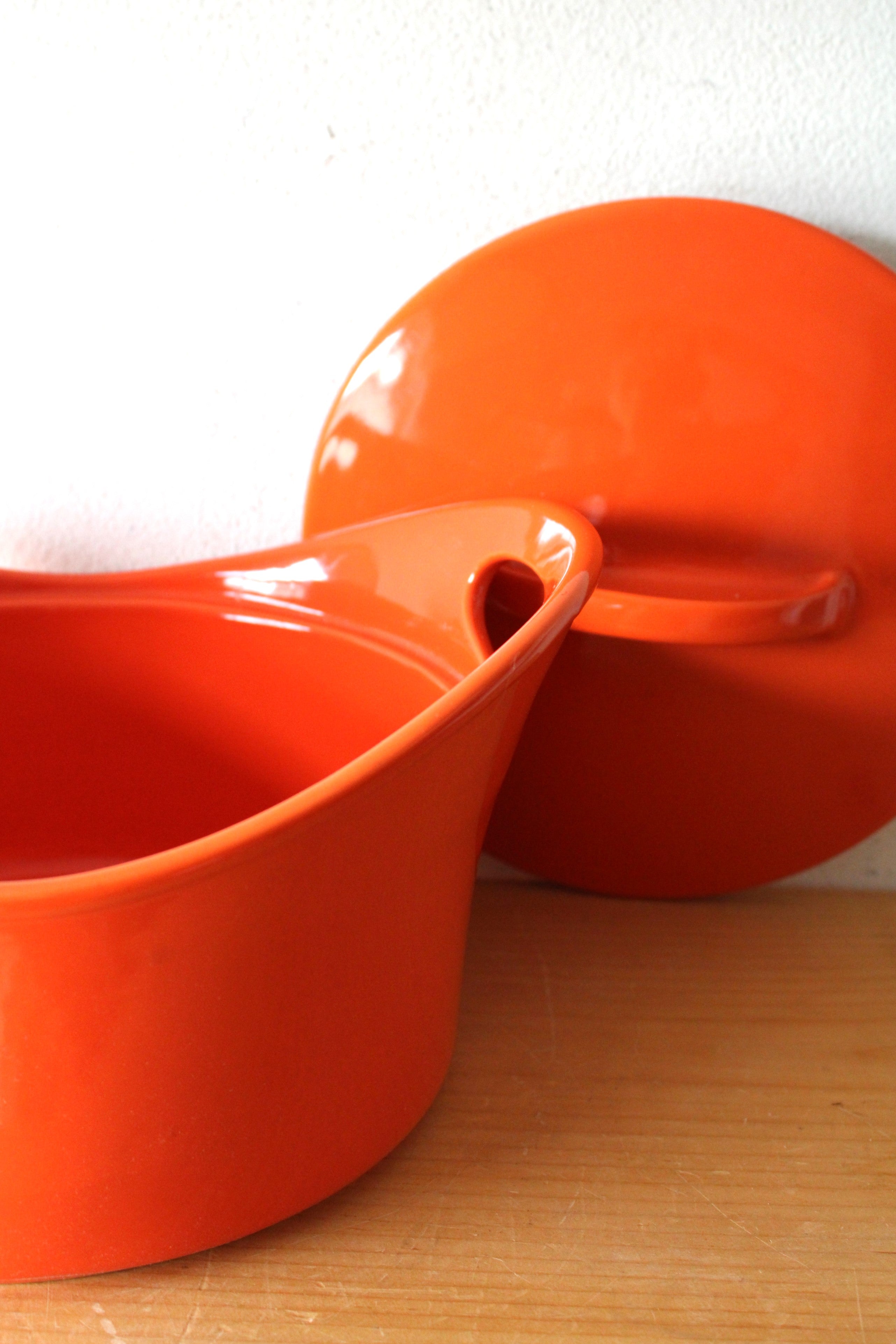 Rachel Ray Orange 2.75 Quart Ceramic Lidded Casserole Dish