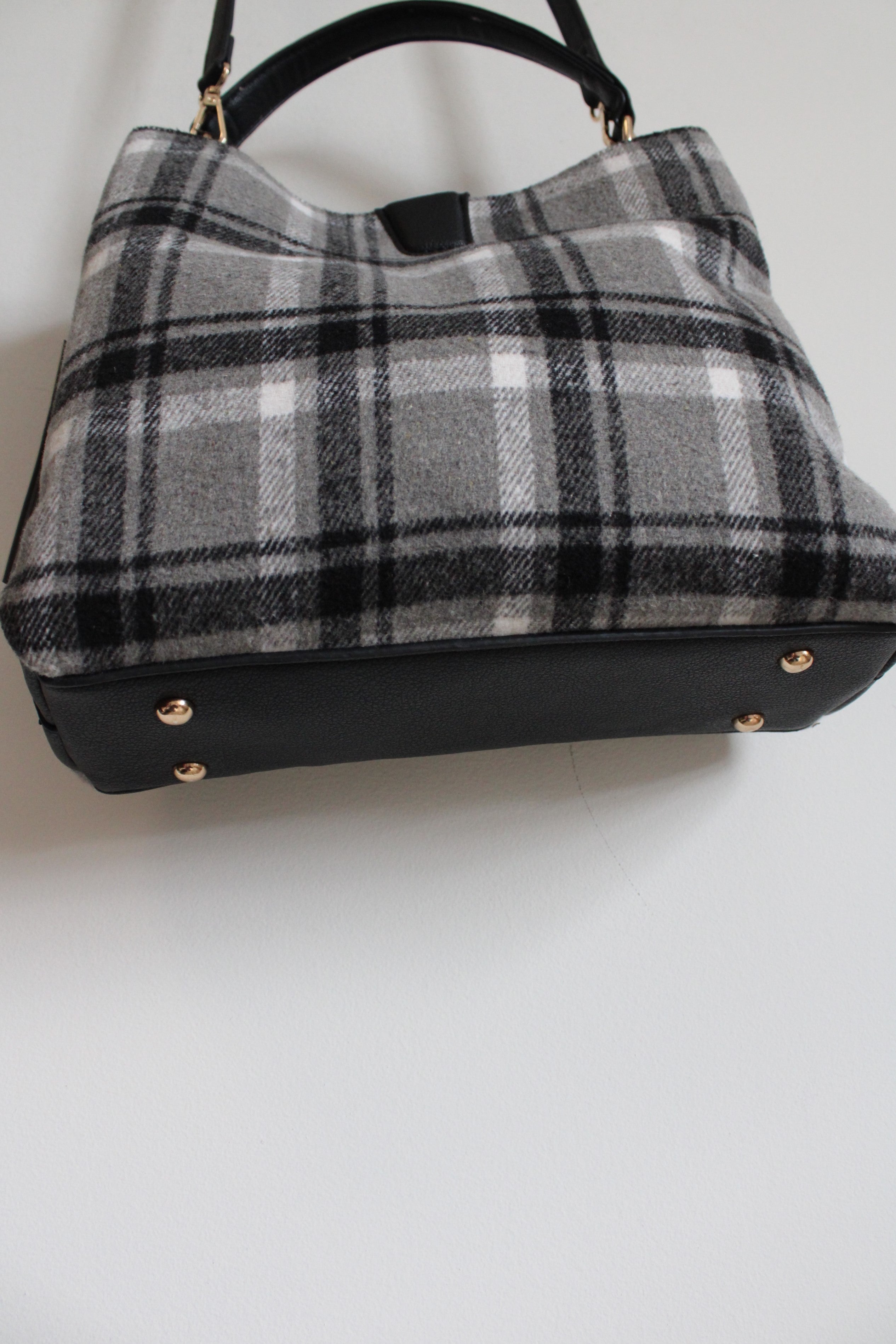 NEW Jen & Co. Gray Black & White Plaid Fabric & Leather Bag