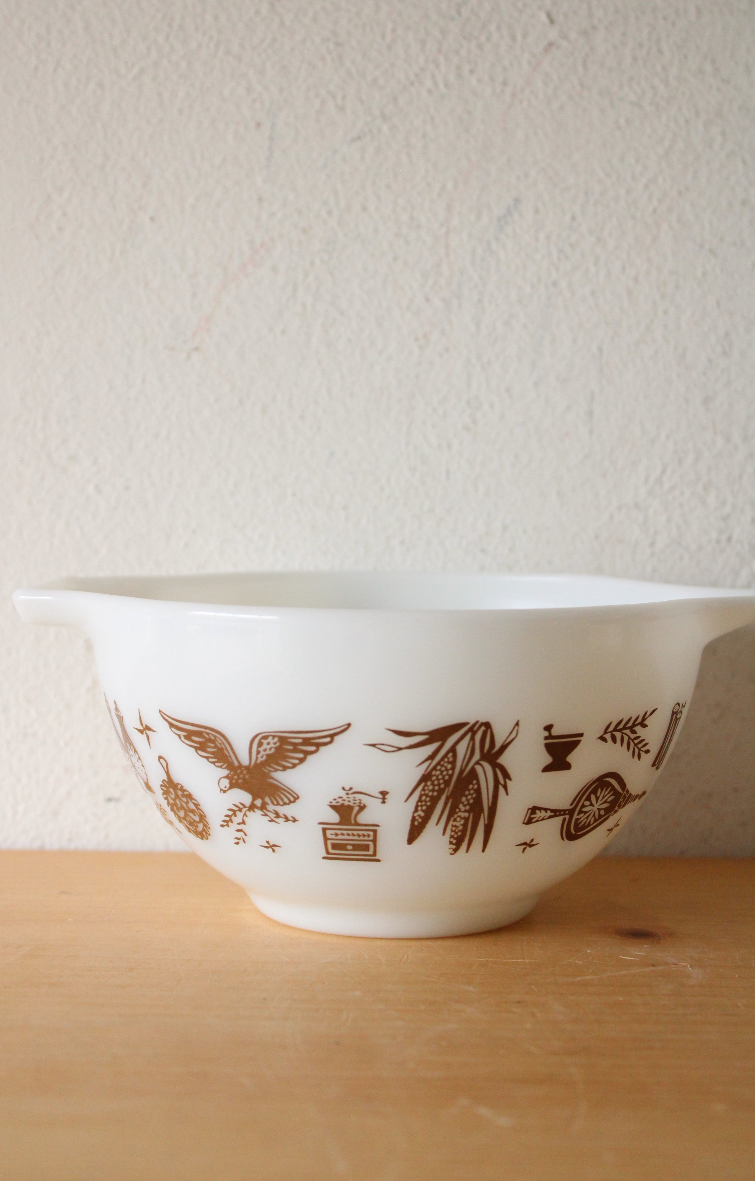 Pyrex Early American 441 1 1/2 Pt. White Brown Painted Ceramic Small Bowl