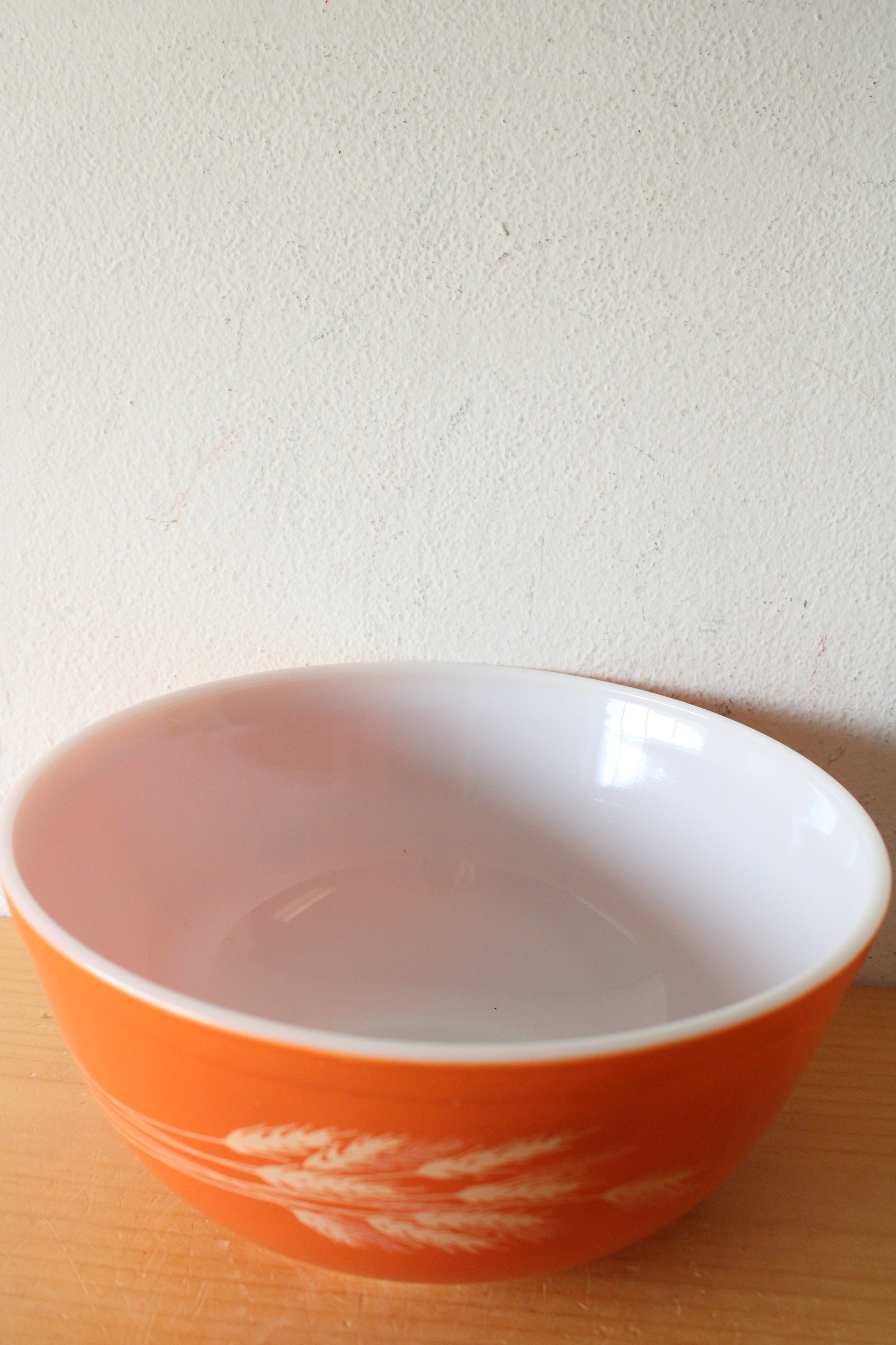 Pyrex Autumn Harvest Orange Wheat Vintage 403 2.5L Bowl