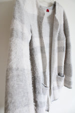 Love Scarlett Light Gray White Knit Cardigan | M