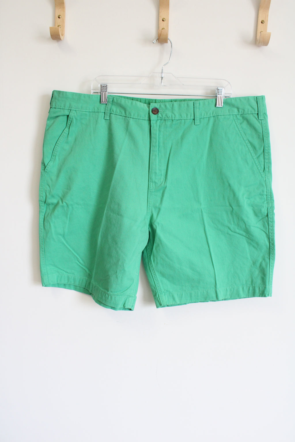 Faded Glory Green Shorts | 44
