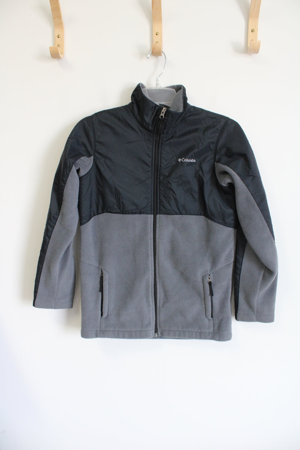 Colombia Black & Gray Lightweight Jacket | Youth L (14/16)