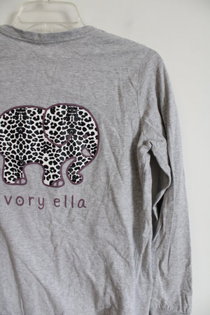 Ivory Ella Gray Organic Cotton Long Sleeved Graphic Tee | M