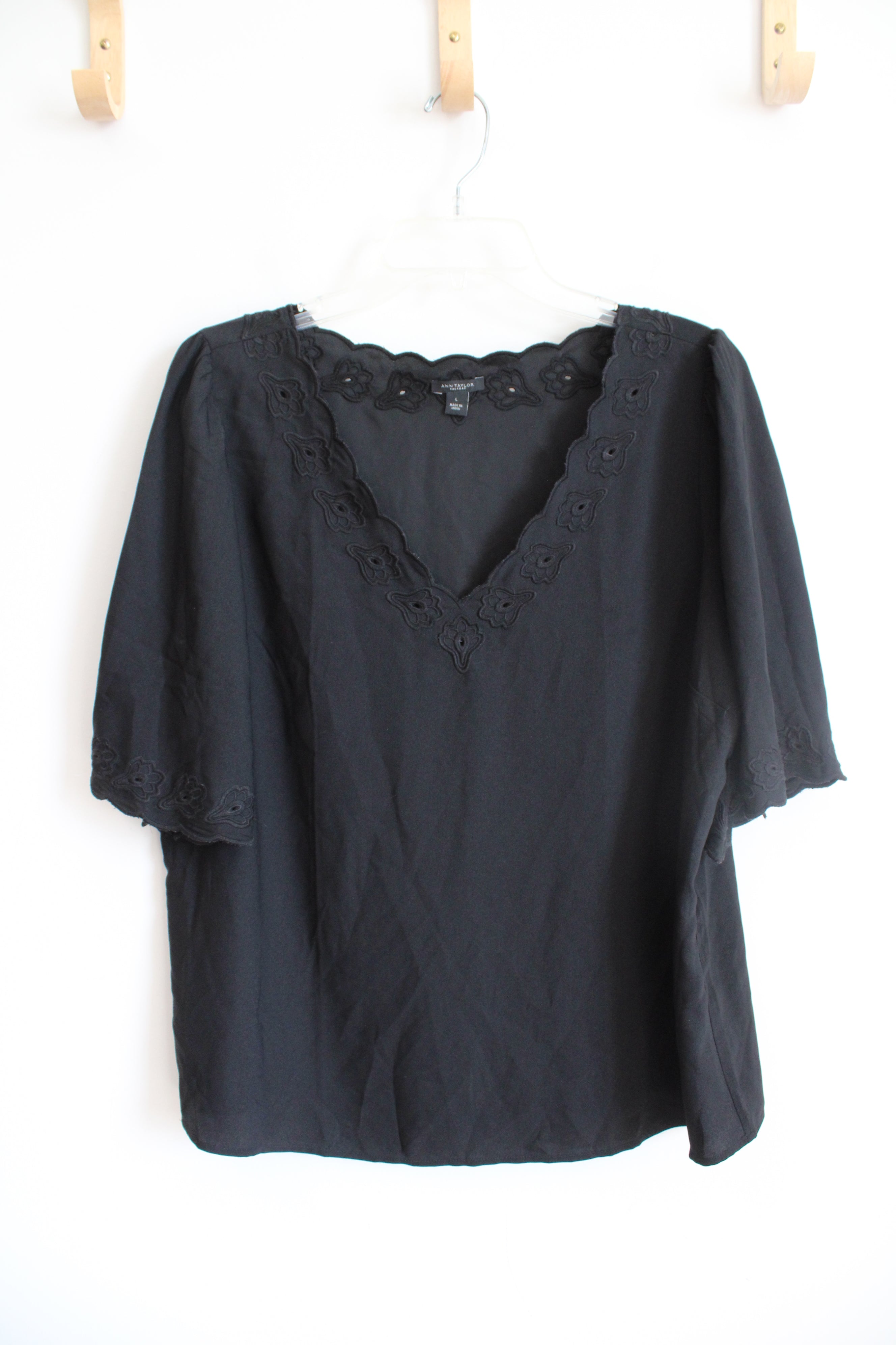 Ann Taylor Black Embroidered Eyelet Edged Top | L