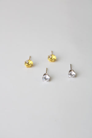 14K Gold Yellow & Clear Stone Stud Earring Pair