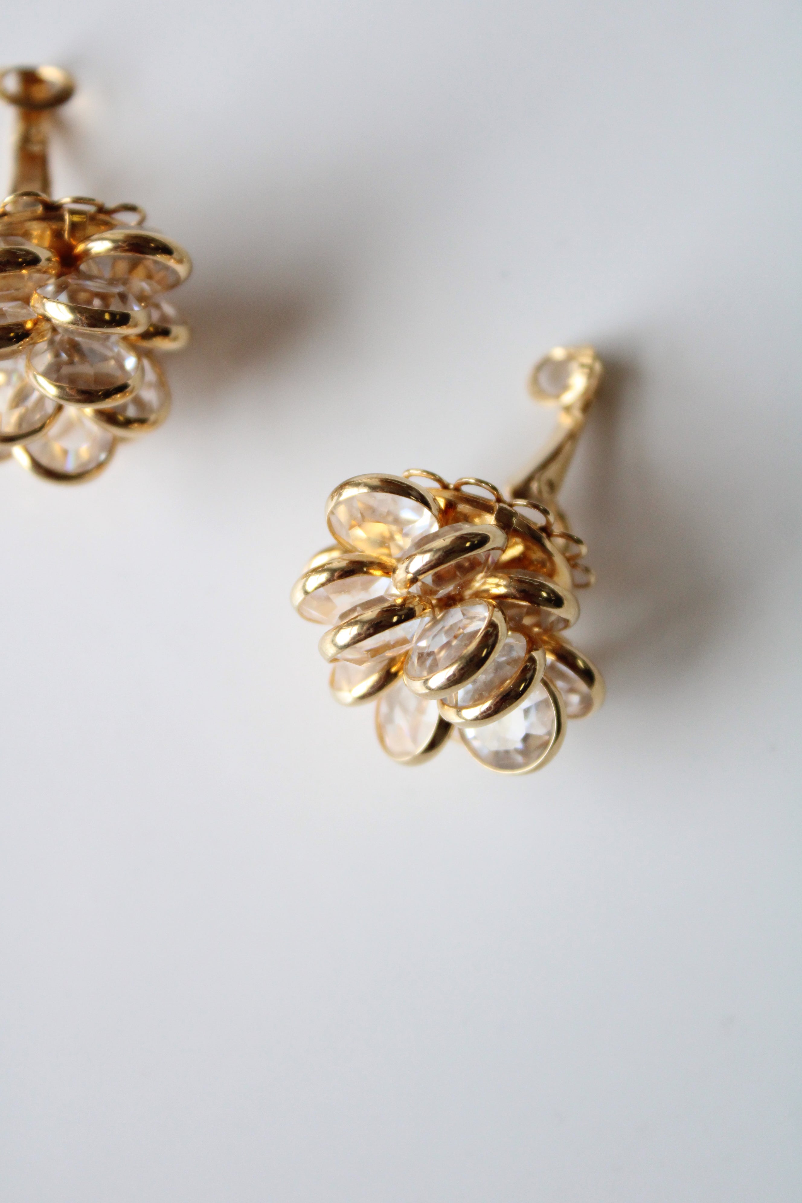 Crystal Cluster Gold Pinecone Style Design Clip On Earrings