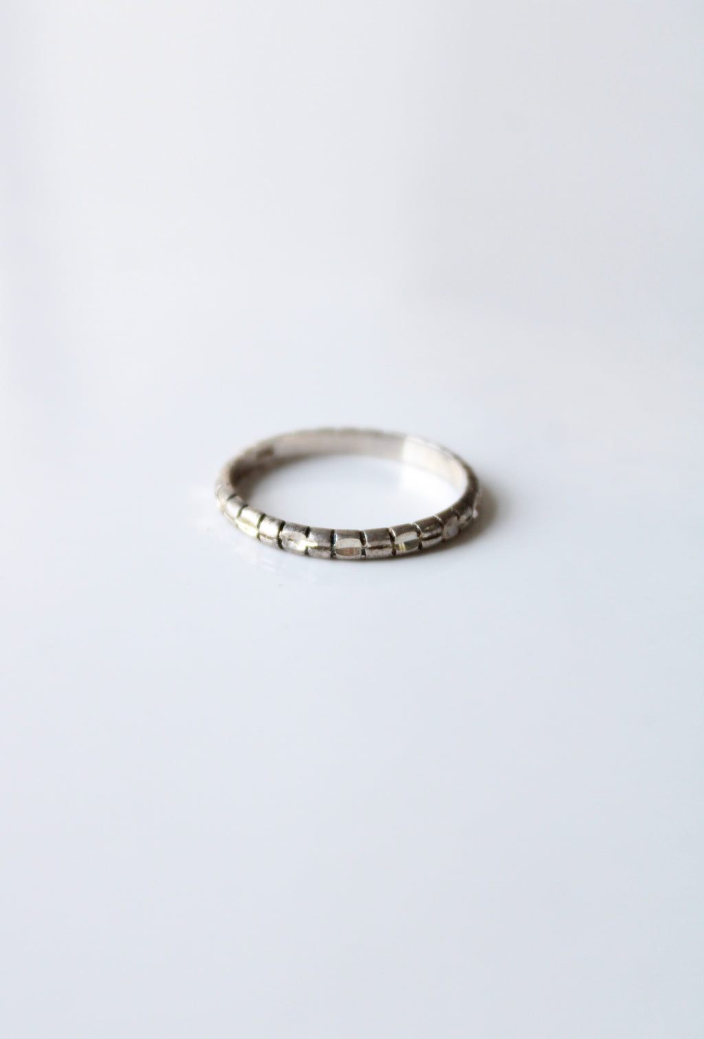 Sterling Silver Shimmer Cut Band | Size 7