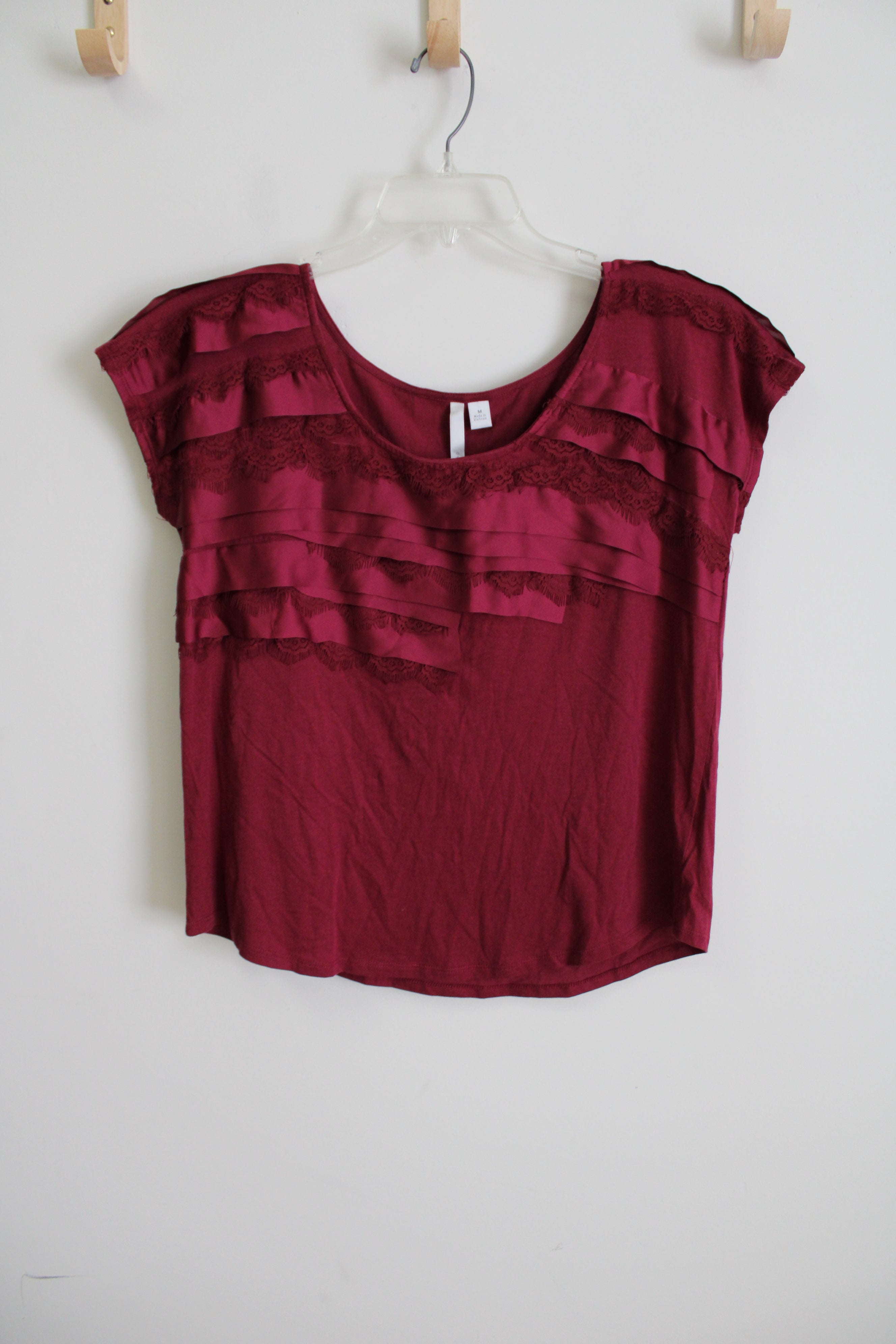 Lauren Conrad Maroon Lace Layered Top | M