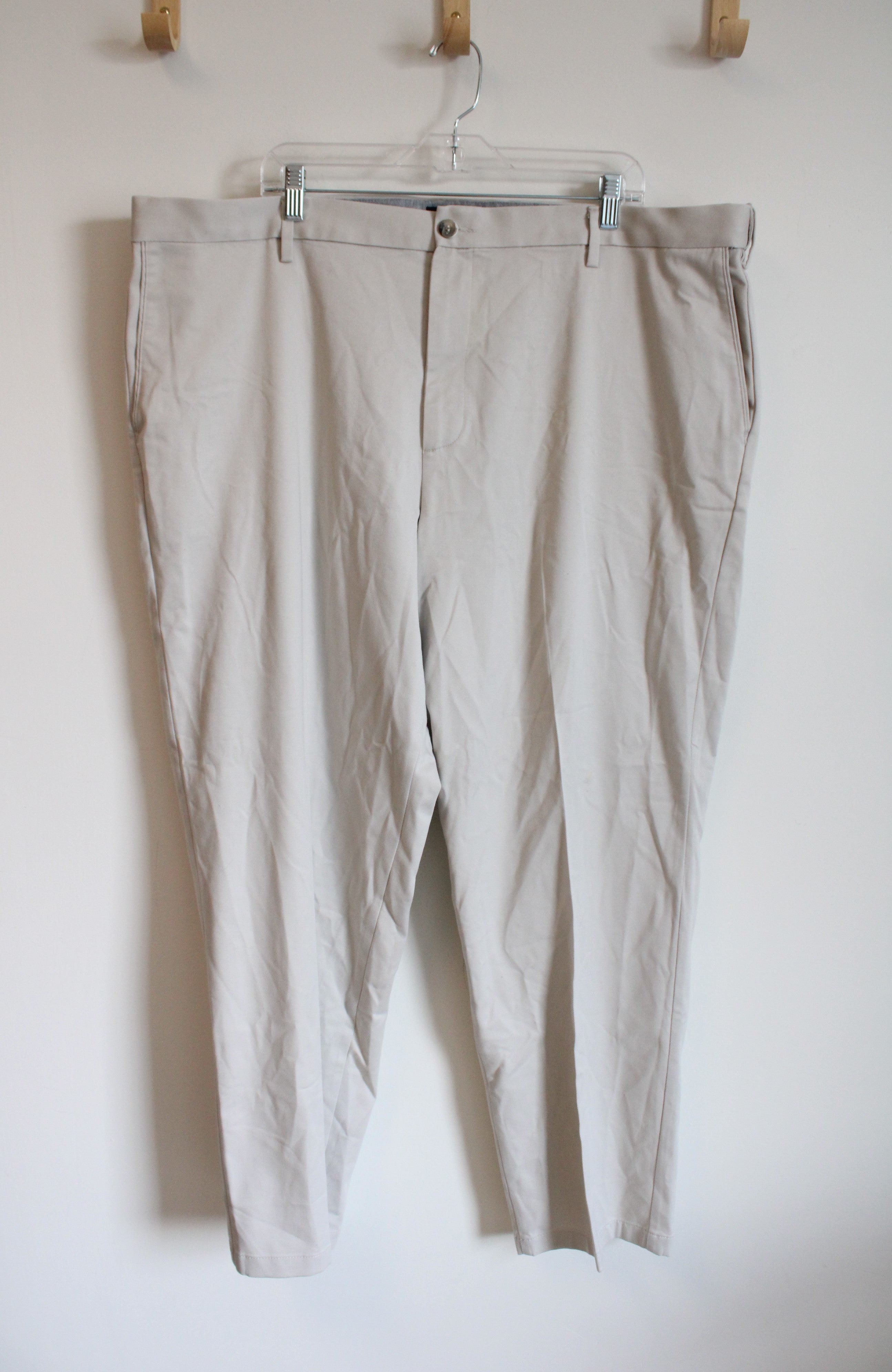 Dockers Light Khaki Pants | 44X32