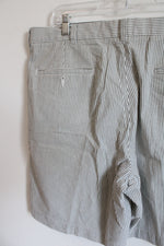 346 Brooks Brothers Green White Pinstripe Shorts | 38