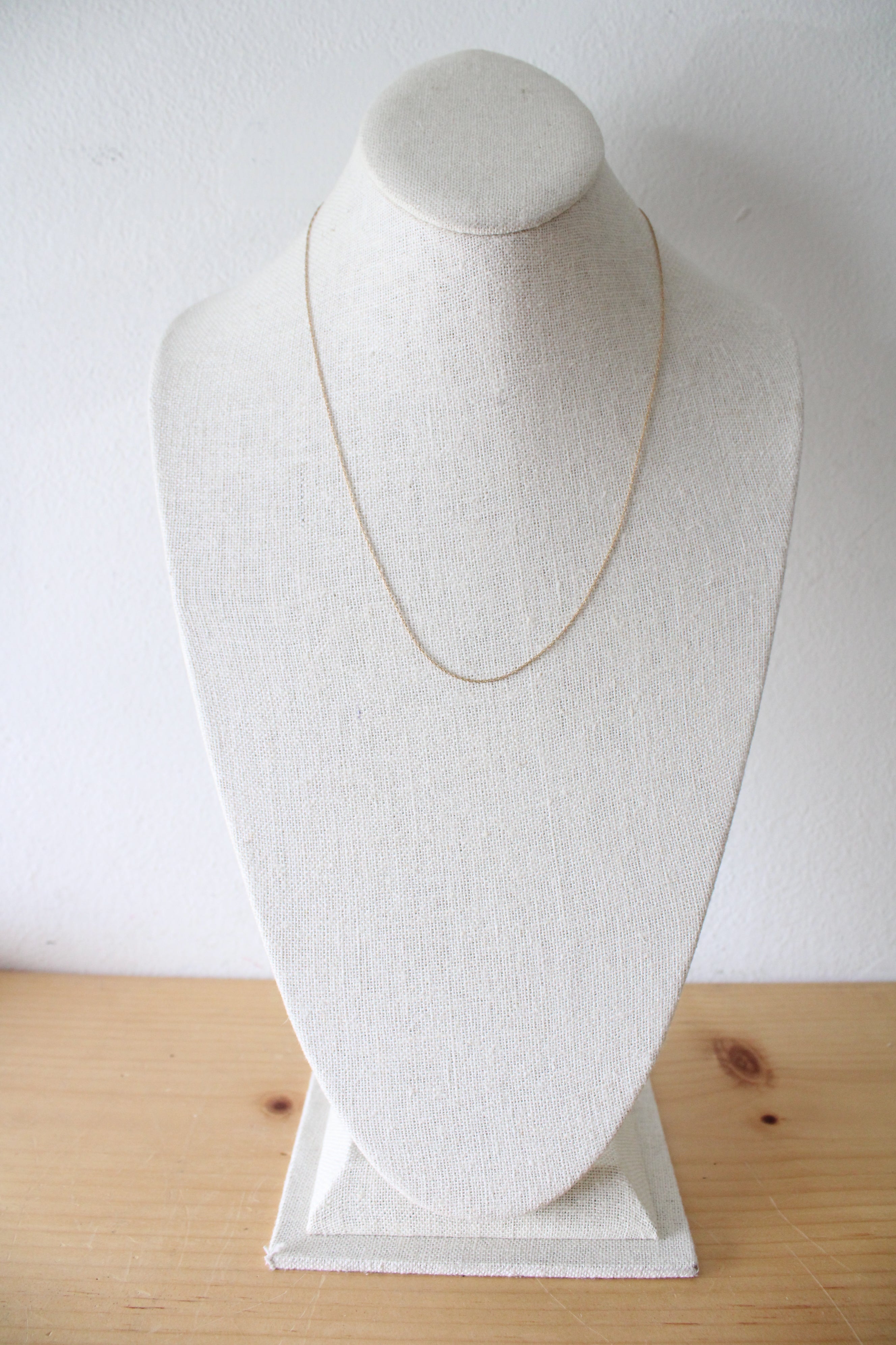 585 Yellow Gold Delicate Chain Necklace