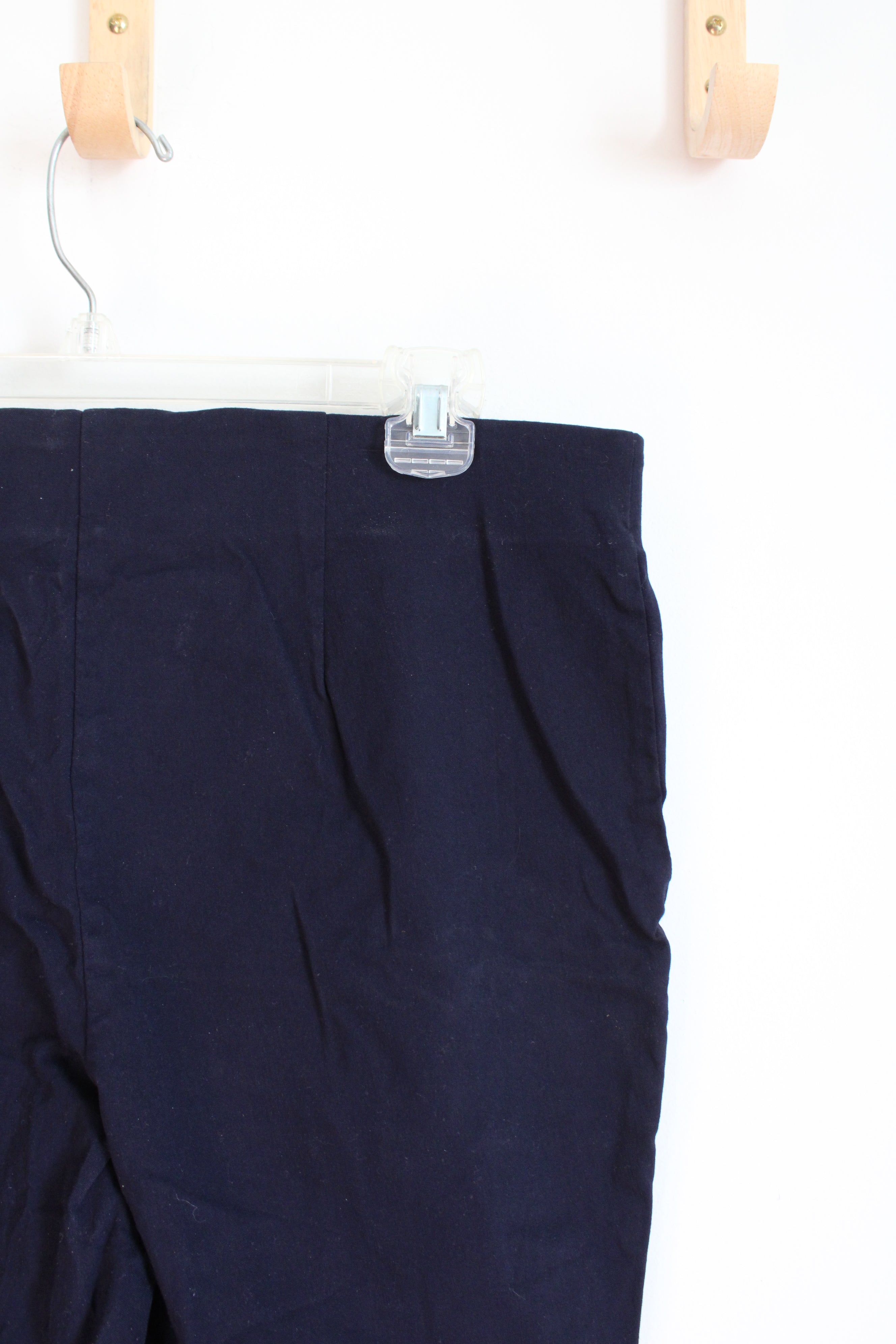 Talbots Navy Blue Stretch Capris | 14P